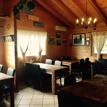 בית הארחה La 104 Western House *