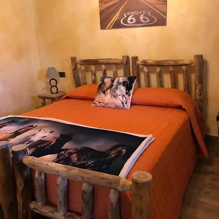 בית הארחה La 104 Western House סן דניאל דל פריולי